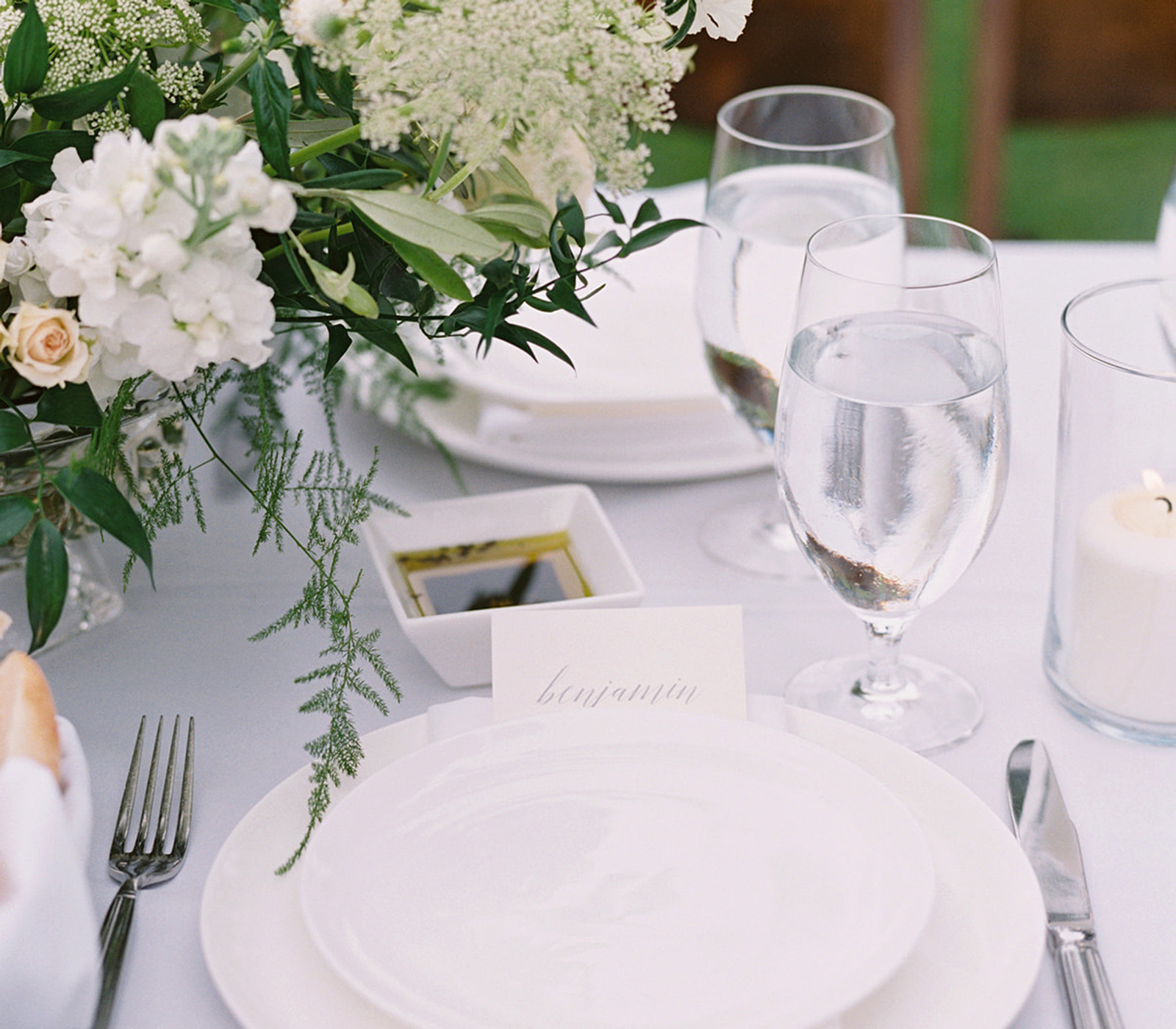 Roblar Farm wedding reception tablescape