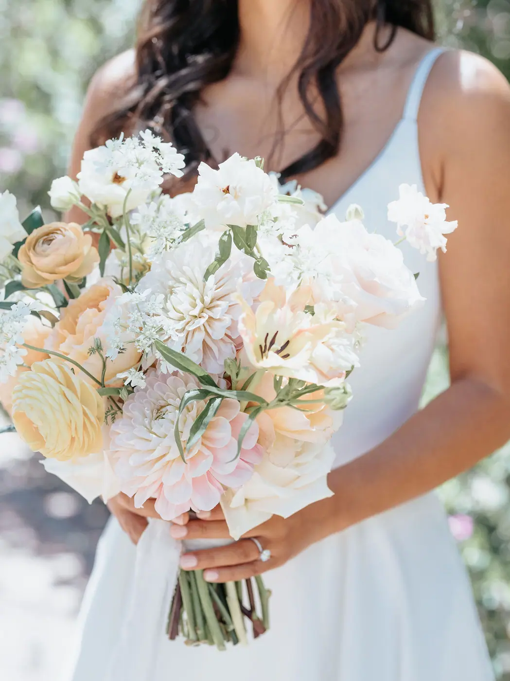 Peachy Wedding Floral Designs | Velvet Blooms Portfolio